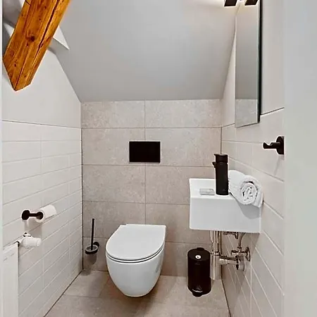 Traube Hotel *