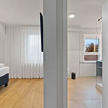 Traube Hotel *