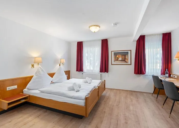 Hotel Garni Traube *